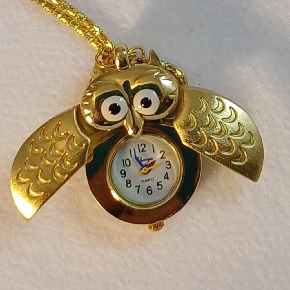 NWT Cute Owl Neckalce Watch Clock Goldtone Fashion Jewelry Pretty Chain NIP